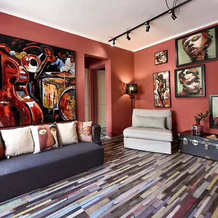 City Haven - Downtown Apartments With Art Deco Design Bucharest Room photo